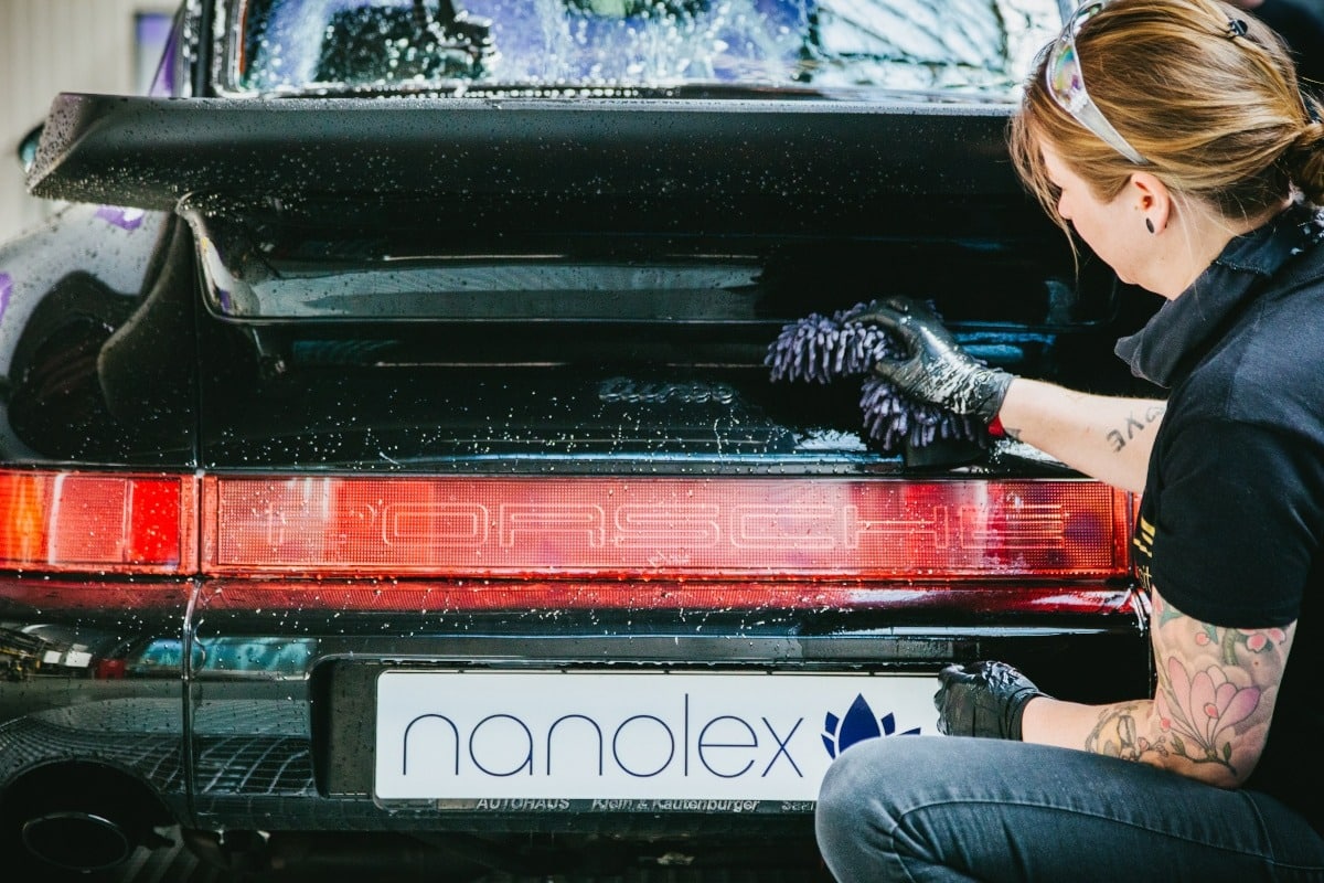 Nanolex application sports porsche