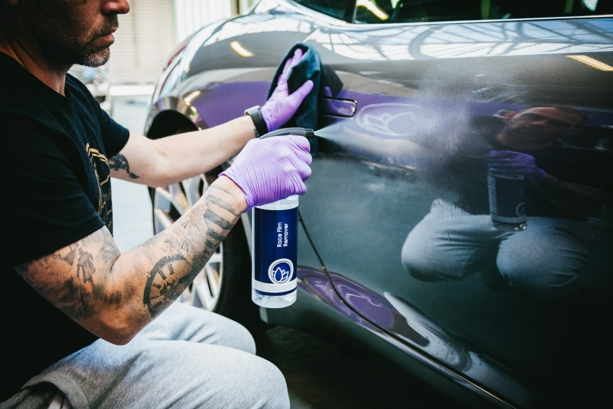 Nanolex Race film remover application