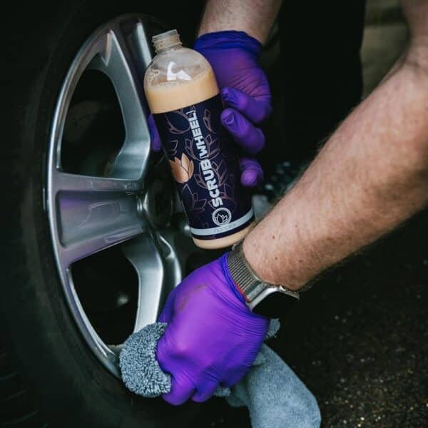 Alternative view of Nanolex Scrub (Wheel)